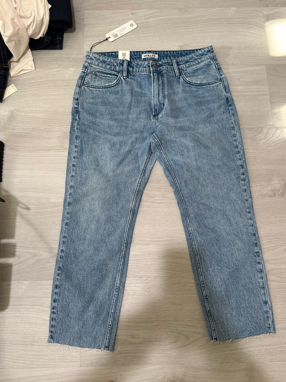 Rolla’s High Rise Wide Leg Raw Hem Denim Jeans Light Wash Size 32 - NWT